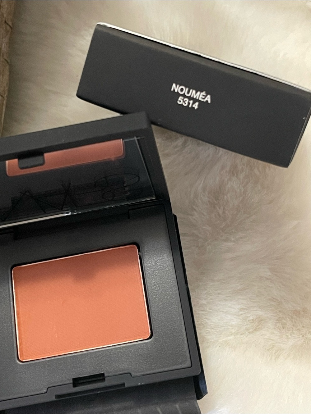🖤🩷NARS®️ Gorgeous Eeshadow “Noumea” 5314